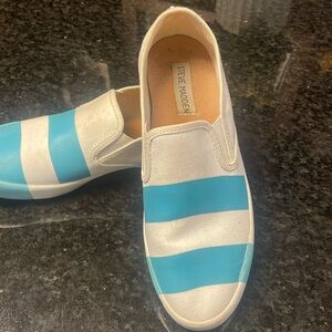 ❤️ 5 for $15. Steve Madden slip on sneakers